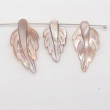 Load image into Gallery viewer, Premium Pink Mussel Shell Leaf Pendant Beads 4326E