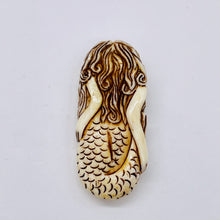 Load image into Gallery viewer, Mermaid, Demure Mermaid | 47x21x9 | Brown white | 1 Pendant bead