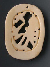 Load image into Gallery viewer, Capt Nemo Carved Octopus Waterbuffalo Bone Bead 10408A - PremiumBead Alternate Image 3