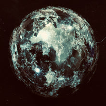 Load image into Gallery viewer, Arfvedsonite Scry Sphere Round | 2" | Black/Silver | 1 Sphere |