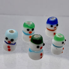 Load image into Gallery viewer, 5 Hand Made Glass Lampwork Snowmen 14x8.5mm to 13x8mm Beads 007099