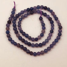 Load image into Gallery viewer, Tanzanite Gemmy Round 16" Strand | 5 mm | Lavender | 80 Beads |