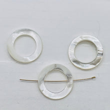 Load image into Gallery viewer, 3 Mother of Pearl Shell 25mm Pi Circle Beads 9846
