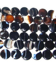 Load image into Gallery viewer, 3 Beads of Black and White Sardonyx Agate 15mm Coin Beads 8580 - PremiumBead Alternate Image 3