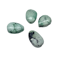 Load image into Gallery viewer, Grand Mint Green Turquoise Teardrop Bead Strand 107414