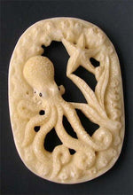 Load image into Gallery viewer, Capt Nemo Carved Octopus Waterbuffalo Bone Bead 10408A - PremiumBead Alternate Image 2