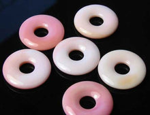 Load image into Gallery viewer, Rare Pink Conch Shell 20mm Pi Circle Pendant Bead 9826 - PremiumBead Primary Image 1