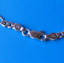 Load image into Gallery viewer, Italian 9.5&quot; Medium Figaro (5.7 Grams) Solid Sterling Silver Bracelet 10057 - PremiumBead Alternate Image 3
