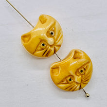 Load image into Gallery viewer, Cozy 2 Hand Carved Kitty Cat Pendant 14x16x9mm Beads 8631B