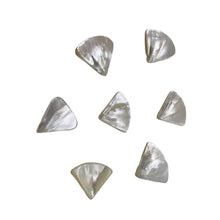 Load image into Gallery viewer, 5 Mother of Pearl 20x14x4mm to 27x22x4mm Briolette Beads 9601
