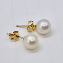 Load image into Gallery viewer, Pearl 14K Gold 6mm Stud Earrings | 6mm | White | 1 Pair |
