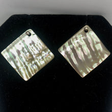 Load image into Gallery viewer, Four Blue Sheen Abalone 18mm Square Pendant Beads - PremiumBead Alternate Image 9
