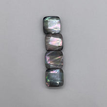 Load image into Gallery viewer, 4 Beads of Faceted Tahitian Mop Shell Square Beads 009396