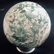 Load image into Gallery viewer, Moss Agate Scry Sphere Round | 3" | Green/White | 1 Sphere |