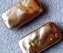 Load image into Gallery viewer, 2 Champagne Rectangle Coin FW Pearls 4459 - PremiumBead Primary Image 1