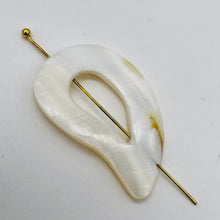 Load image into Gallery viewer, Picture Frame! 2 Mother of Pearl Beads 009582