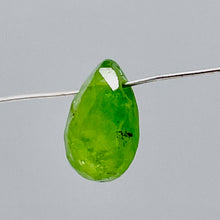 Load image into Gallery viewer, Garnet Grossular Flat Faceted Briolette Pendant Bead | 8x6x4mm(2.4ct) |Green | 1