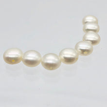 Load image into Gallery viewer, Unique Creamy top-Drill FW Button Pearls 004759 - PremiumBead Alternate Image 4