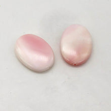 Load image into Gallery viewer, Conch Shell Oval Strand | 25x18x6mm | Pink White | 16 Bead(s)