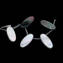 Load image into Gallery viewer, 5 Tahitian Mother of Pearl Shell 18x8mm Oval Drop Beads 4342