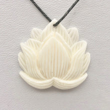 Load image into Gallery viewer, Water Buffalo Bone Lotus Flower Pendant Bead | 25.5x26x4.5mm | White | 10843 | 25.5x26x4.5mm | Cream - PremiumBead Primary Image 1
