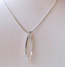 Load image into Gallery viewer, Italian! 6.9 Grams Shimmering Italian Made Solid Silver Designer Necklace 10122A - PremiumBead Alternate Image 4