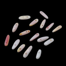 Load image into Gallery viewer, 16 Pink Conch Shell 9x3x3mm to 15x4x3mmSpike Briolette Beads 9461A