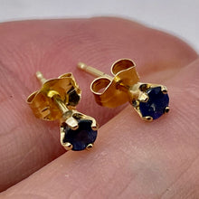 Load image into Gallery viewer, Sapphire 14K Gold 3mm Stud Round Earrings | 3mm | Blue | 1 Pair |