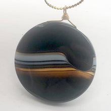 Load image into Gallery viewer, Sardonyx Agate 40mm Coin 14K Gold Filled Bead Pendant | Black | 2" Long |