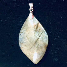 Load image into Gallery viewer, Labradorite Sterling Silver Natural | 1 1/2" Long | Blue/Golden | 1 Pendant |