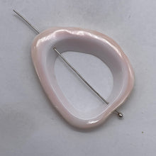 Load image into Gallery viewer, 1 Pink Conch Shell 37x36mm to 45x43mm Picture Frame Bead 9831