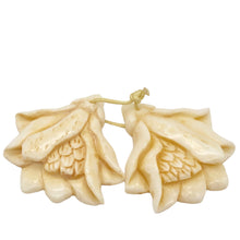 Load image into Gallery viewer, Pair of Carved Waterbuffalo Bone Tropical Flower Beads 10778