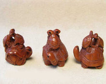 Load image into Gallery viewer, Terrific Carved Boxwood Turtle Mommie Ojime/Netsuke Bead | 24x22x18mm | Brown - PremiumBead Alternate Image 2