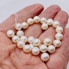 Load image into Gallery viewer, Natural Creamy Satin 8mm - 9mm Pearl 8 inch Strand 002639HS