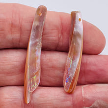 Load image into Gallery viewer, Designer Blade Cut Pink Mussel Shell Pendant Bead 4423D