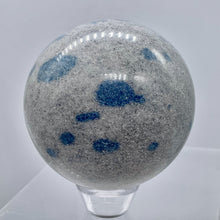 Load image into Gallery viewer, K2 Stone Meditation Scrying Sphere | 3" | White Blue | 1 Display Sphere|