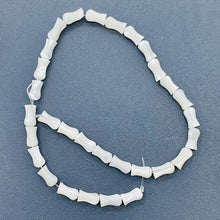 Load image into Gallery viewer, 30 Tulips Mother of Pearl Shell 7x4mm Bead 8" Strand 002113HS