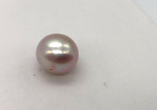 Load and play video in Gallery viewer, 1 Sweet Natural Lavender Pink 10mm to 9mm Pearl 004479