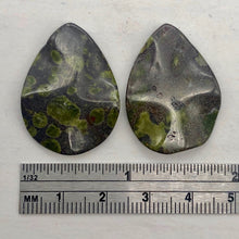 Load image into Gallery viewer, Green Peridot Jasper Wavy Briolette Pendant Bead Strand | 31x23x5.5mm | - PremiumBead Alternate Image 11