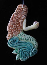 Load image into Gallery viewer, Splash Carved Mermaid W/ Pearl Centerpiece Bead 10404G - PremiumBead Alternate Image 3
