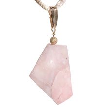 Load image into Gallery viewer, Pink Peruvian Opal & 12Kgf Designer Pendant 509862G2