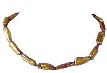 Load image into Gallery viewer, Green & Rose Gold Biwa FW Pearl Strand 104445