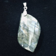 Load image into Gallery viewer, Labradorite Sterling Silver Natural | 1 1/2" Long | Blue/Gray | 1 Pendant |
