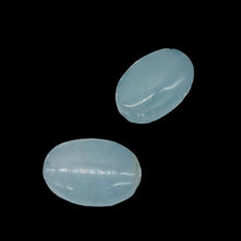 Load image into Gallery viewer, 2 Premium Aquamarine Oval Pendant Beads 008057P