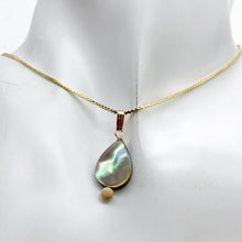 Load image into Gallery viewer, Labradorite 14k Gold Filled Drop Pendant | 1 1/8" Long |