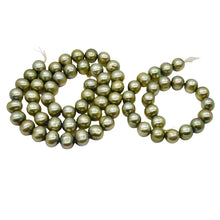 Load image into Gallery viewer, 4 Near Round 9mm Pistachio Ice Green FW Pearl Beads 9981