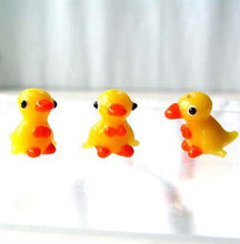 Load image into Gallery viewer, 3 Quackers Hand Made Glass Lampwork Duckie Beads 8479 - PremiumBead Primary Image 1