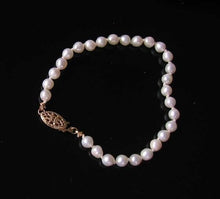 Load image into Gallery viewer, Creamy White 4.5mm FW Pearl &amp; 14Kgf 7&quot; Bracelet 9916F - PremiumBead Primary Image 1
