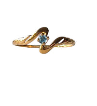 Load image into Gallery viewer, Lovely! Blue topaz in Solid 14K Yellow Gold Ring Size 7 9982Bg