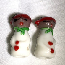 Load image into Gallery viewer, 3 Hand Made Glass Lampwork Snowmen 22.5x10-23x11mm Beads 007362 - PremiumBead Primary Image 1